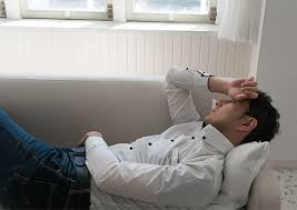 体がだるいのはなぜ？考えられる原因とすぐに実践できる対処法｜健康食品・化粧品のサントリーウエルネスオンライン [公式通販]